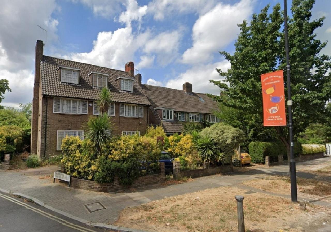 Wandsworth, South London Deluxe King Room 5 Exterior photo